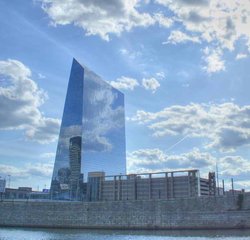 Illustration for article titled These incredible, reflective buildings look almost invisible